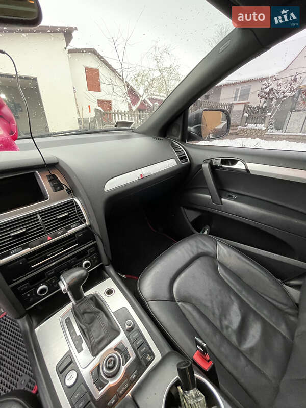 Позашляховик / Кросовер Audi Q7 2013 в Тернополі