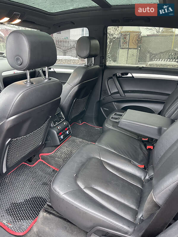 Позашляховик / Кросовер Audi Q7 2013 в Тернополі