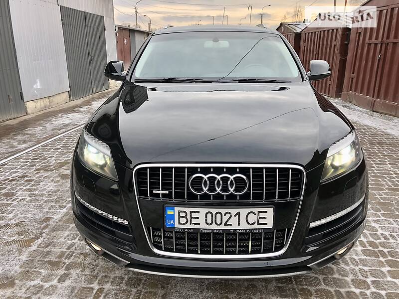Позашляховик / Кросовер Audi Q7 2012 в Рівному