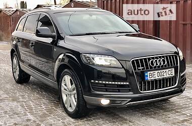 Внедорожник / Кроссовер Audi Q7 2012 в 