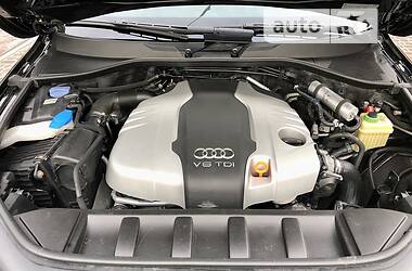 Внедорожник / Кроссовер Audi Q7 2012 в 