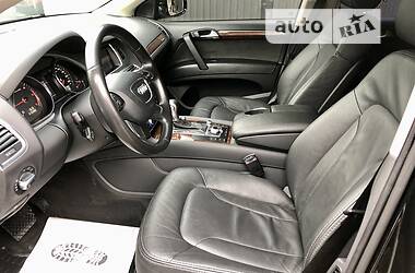 Внедорожник / Кроссовер Audi Q7 2012 в 