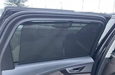 Внедорожник / Кроссовер Audi Q7 2017 в 