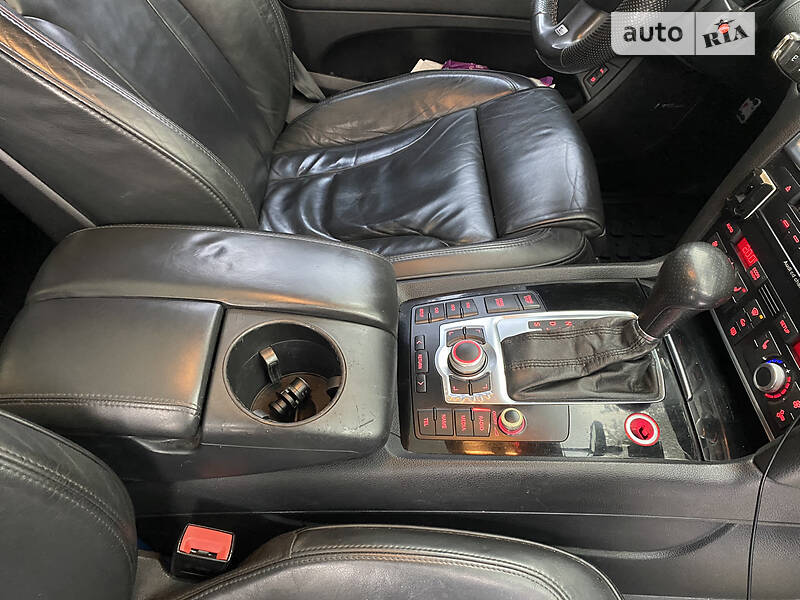 Внедорожник / Кроссовер Audi Q7 2008 в Киеве