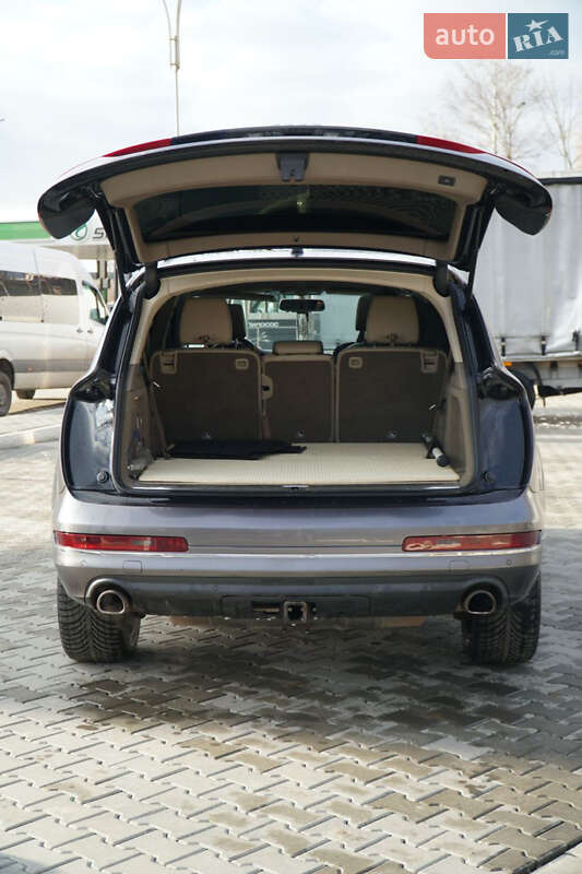 Позашляховик / Кросовер Audi Q7 2014 в Чернівцях