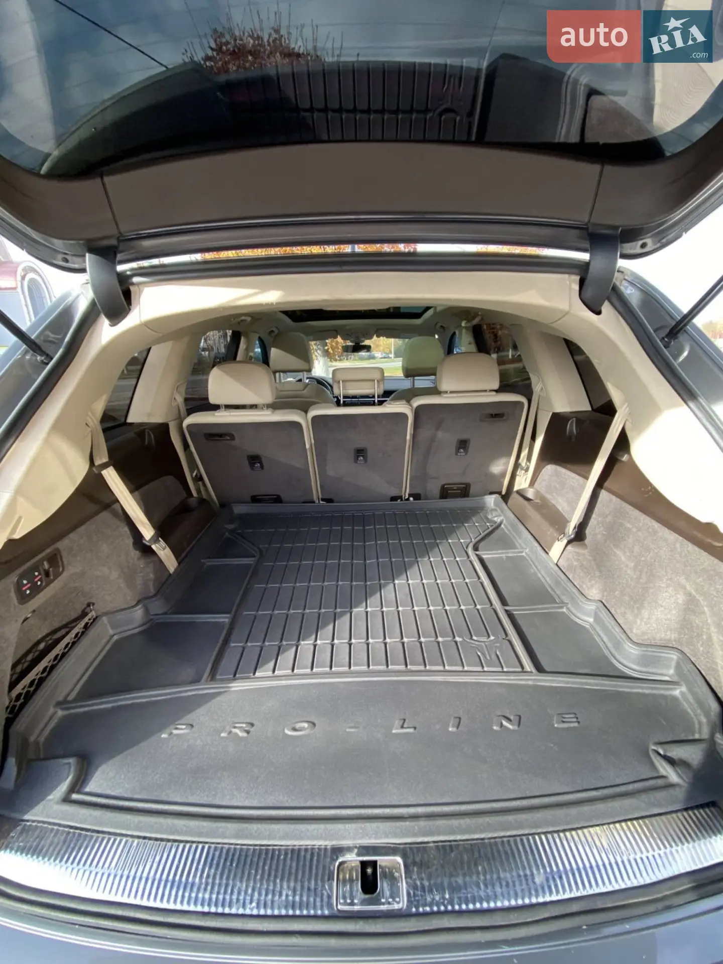 2016 Audi Q7 - мініатюра 4