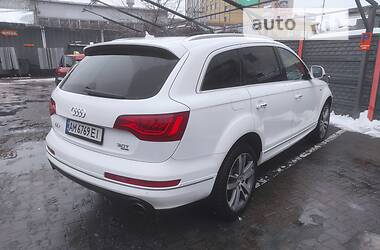 Внедорожник / Кроссовер Audi Q7 2015 в Житомире