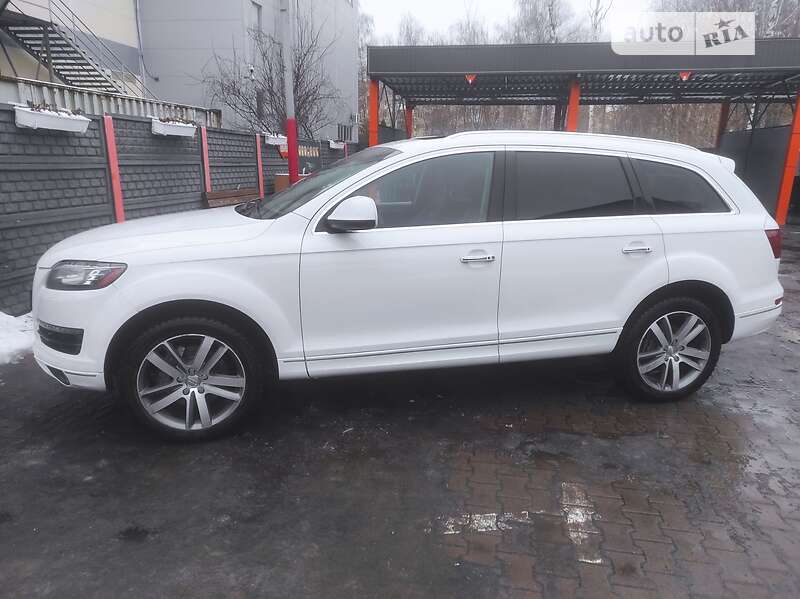 Внедорожник / Кроссовер Audi Q7 2015 в Житомире