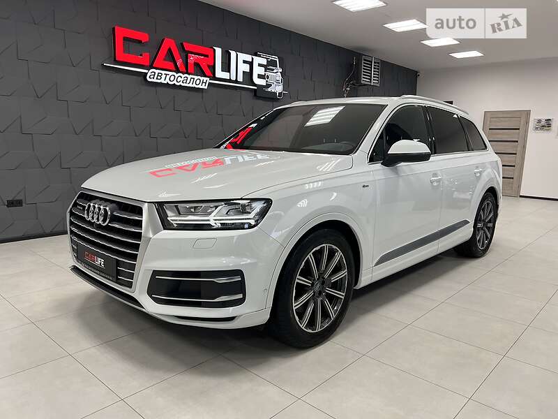 Внедорожник / Кроссовер Audi Q7 2015 в Тернополе