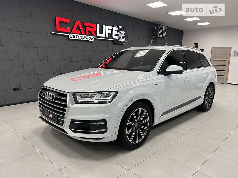 Внедорожник / Кроссовер Audi Q7 2015 в Тернополе