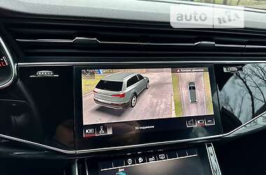 Внедорожник / Кроссовер Audi Q7 2020 в Киеве