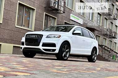 Внедорожник / Кроссовер Audi Q7 2010 в Одессе