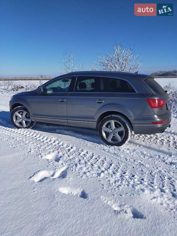 Позашляховик / Кросовер Audi Q7 2012 в Полтаві фото 36 Позашляховик / Кросовер Audi Q7 2012 в Полтаві