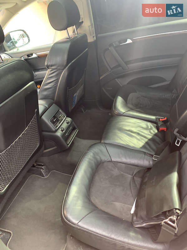 Внедорожник / Кроссовер Audi Q7 2013 в Бродах