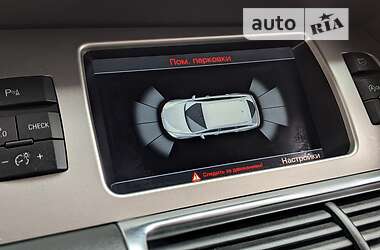 Внедорожник / Кроссовер Audi Q7 2014 в 