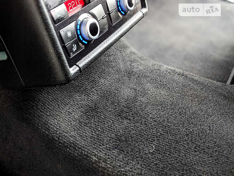 Внедорожник / Кроссовер Audi Q7 2014 в Ровно