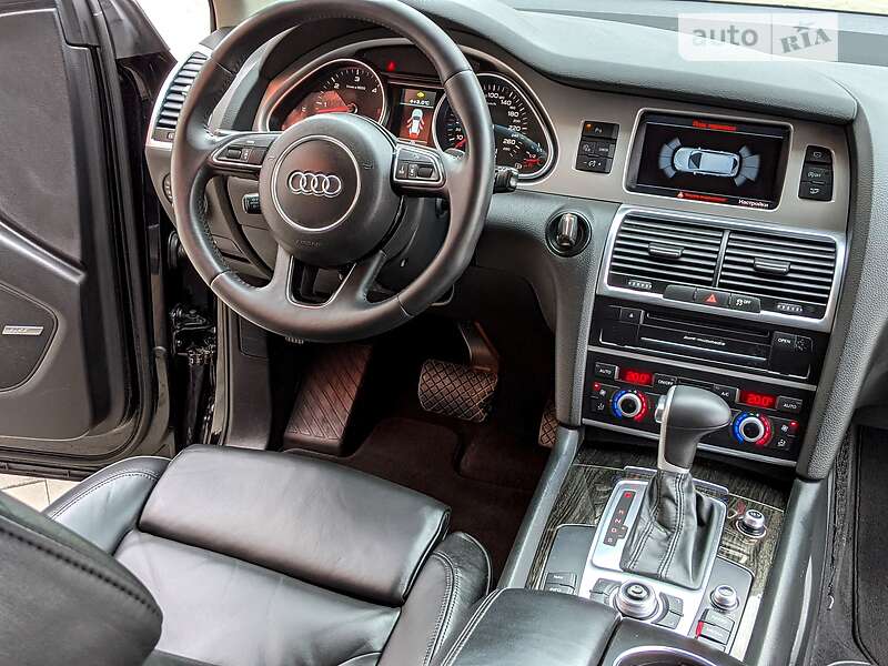 Внедорожник / Кроссовер Audi Q7 2014 в Ровно