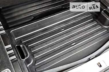 Внедорожник / Кроссовер Audi Q7 2014 в 