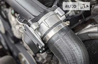 Внедорожник / Кроссовер Audi Q7 2014 в 