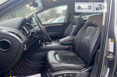 Внедорожник / Кроссовер Audi Q7 2011 в Черновцах