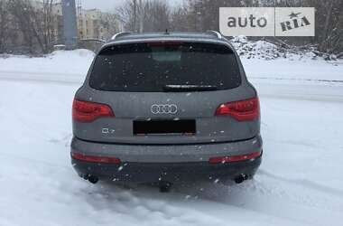 Внедорожник / Кроссовер Audi Q7 2011 в Владимир-Волынском