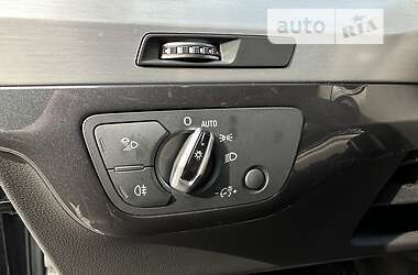 Внедорожник / Кроссовер Audi Q7 2016 в 
