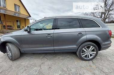 Позашляховик / Кросовер Audi Q7 2012 в Дунаївцях