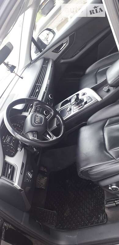 Внедорожник / Кроссовер Audi Q7 2016 в Радехове