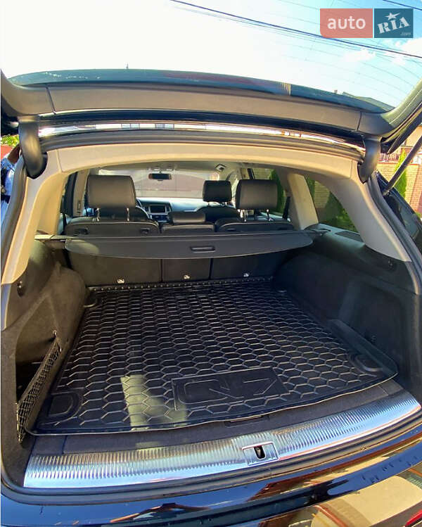 Позашляховик / Кросовер Audi Q7 2013 в Львові