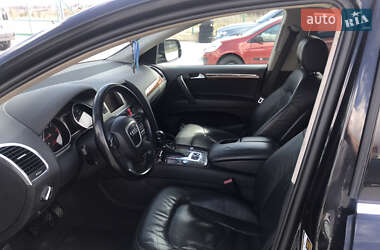 Внедорожник / Кроссовер Audi Q7 2009 в 