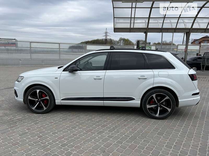 Позашляховик / Кросовер Audi Q7 2018 в Тернополі фото 4 Позашляховик / Кросовер Audi Q7 2018 в Тернополі