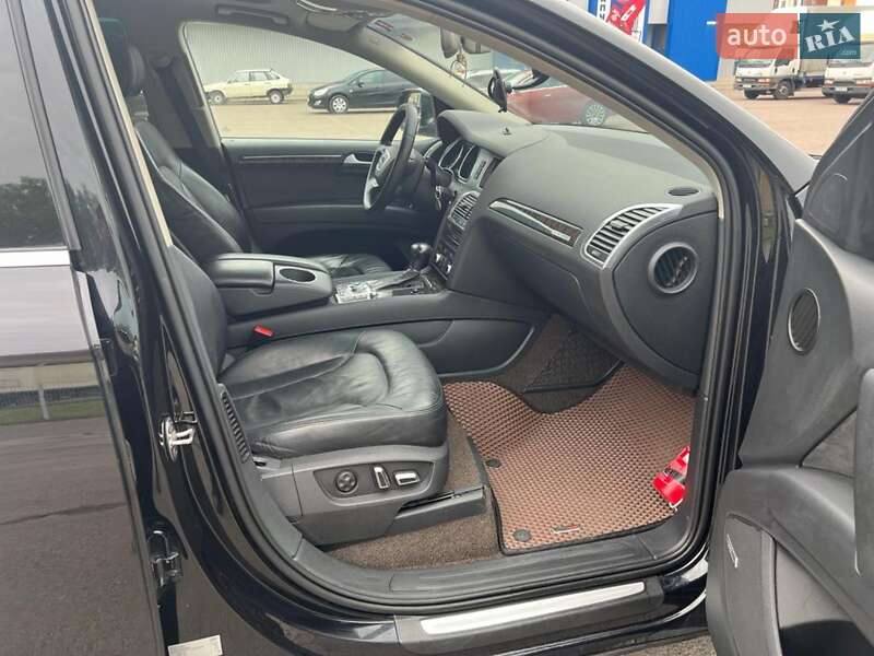 Внедорожник / Кроссовер Audi Q7 2014 в Ковеле
