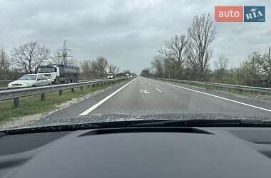 Позашляховик / Кросовер Audi Q7 2017 в 