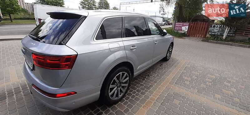 Позашляховик / Кросовер Audi Q7 2018 в Львові