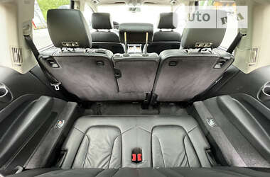 Внедорожник / Кроссовер Audi Q7 2012 в 
