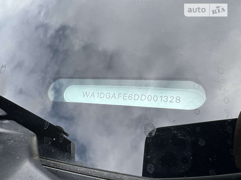Позашляховик / Кросовер Audi Q7 2013 в Луцьку