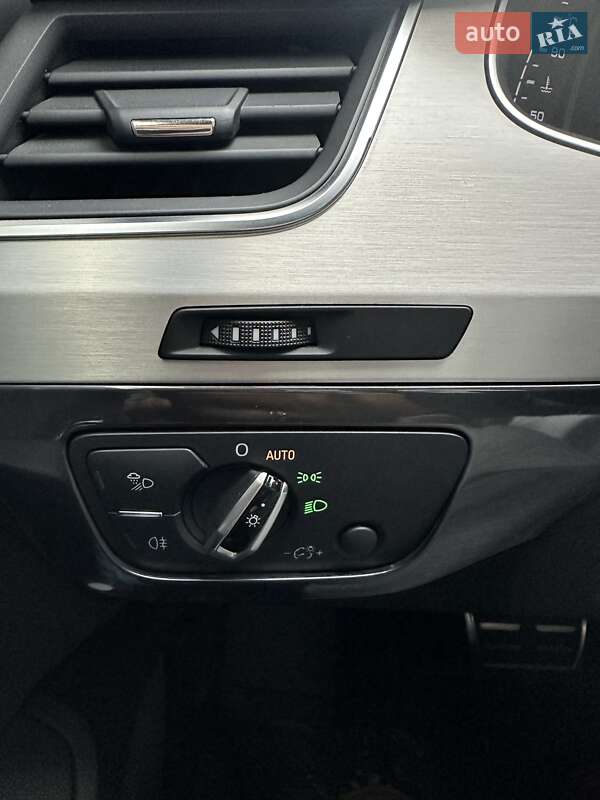 Позашляховик / Кросовер Audi Q7 2016 в Ужгороді фото 5 Позашляховик / Кросовер Audi Q7 2016 в Ужгороді