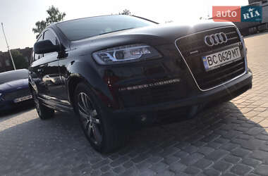 Внедорожник / Кроссовер Audi Q7 2009 в 