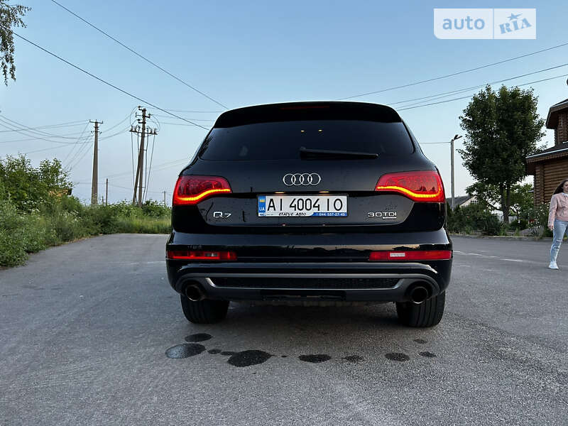 Внедорожник / Кроссовер Audi Q7 2010 в Мироновке