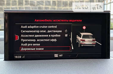 Позашляховик / Кросовер Audi Q7 2017 в 