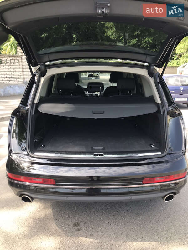 Внедорожник / Кроссовер Audi Q7 2013 в Виннице