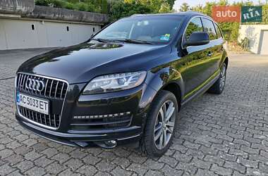 Внедорожник / Кроссовер Audi Q7 2015 в 