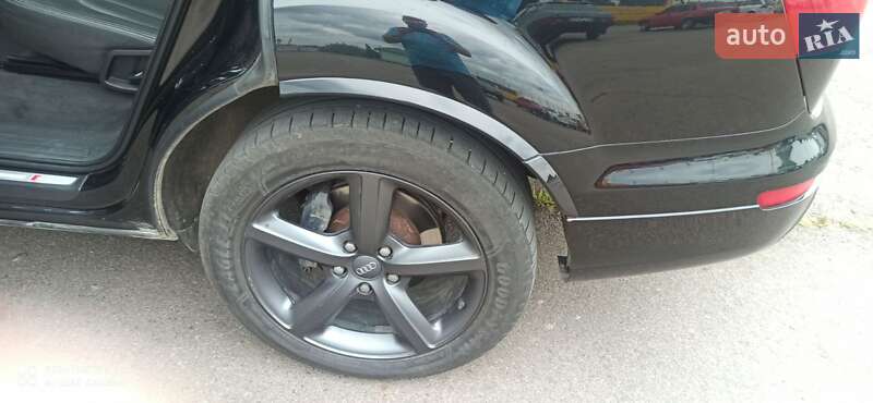 Внедорожник / Кроссовер Audi Q7 2013 в Одессе