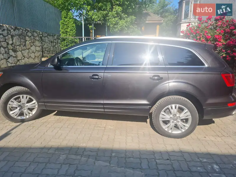 Audi Q7