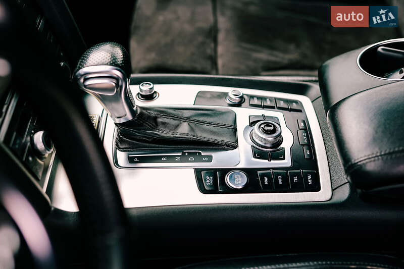 Внедорожник / Кроссовер Audi Q7 2012 в Мукачево
