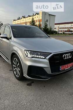 Внедорожник / Кроссовер Audi Q7 2020 в Любомле