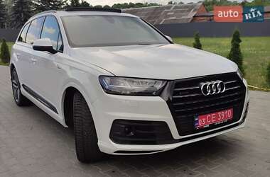 Внедорожник / Кроссовер Audi Q7 2016 в Черновцах