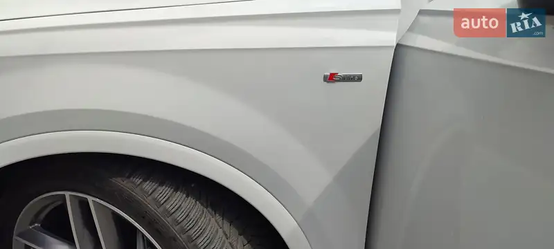 Audi Q7 2016 VIN WAUZZZ4M6GD052084 фото оголошення 56 з 261