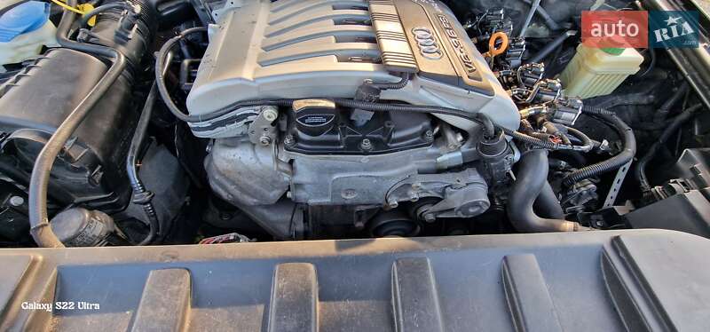 Позашляховик / Кросовер Audi Q7 2006 в Покровську