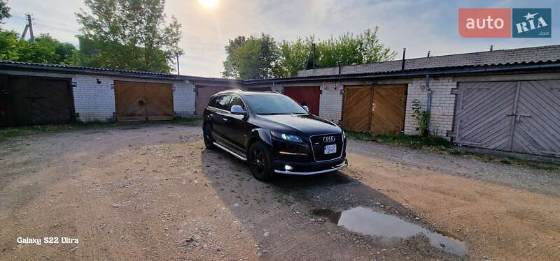 Позашляховик / Кросовер Audi Q7 2006 в Покровську